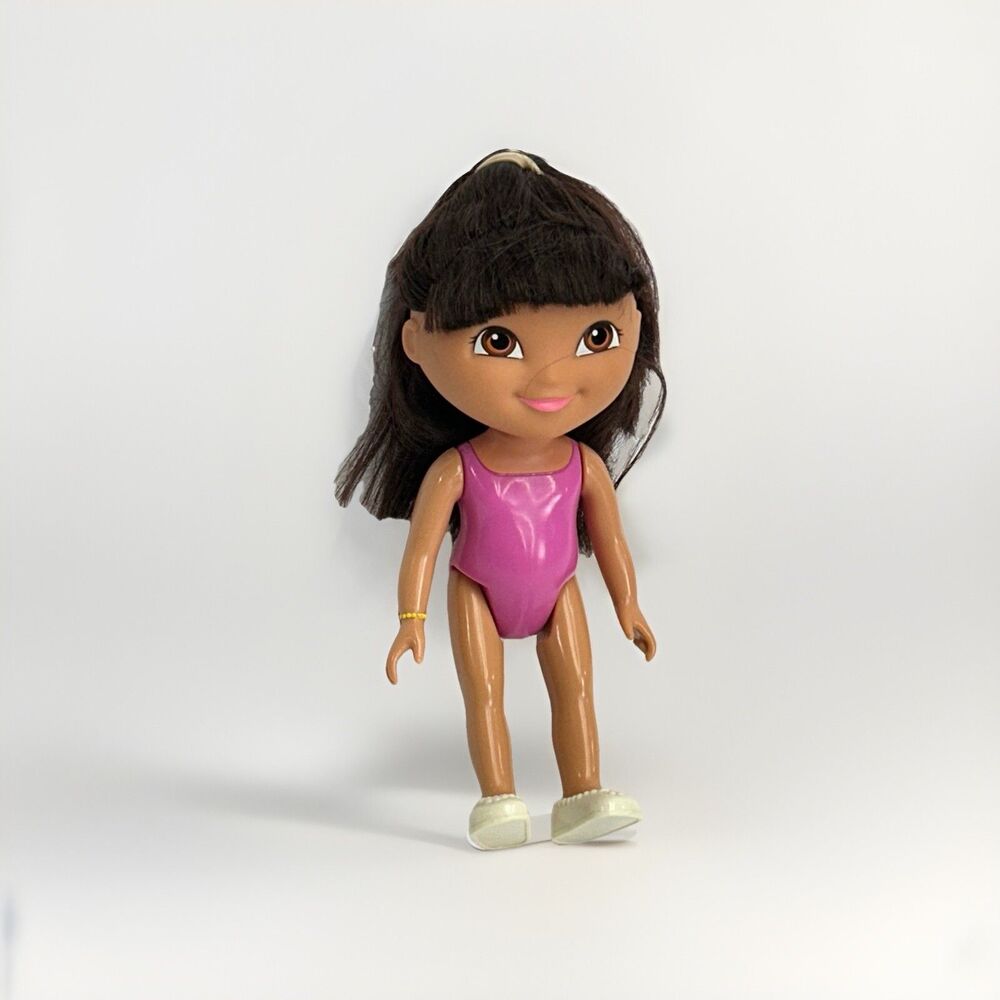Dora the Explorer Doll 9” Mattel 2009 Swimsuit White Shoes Adventure